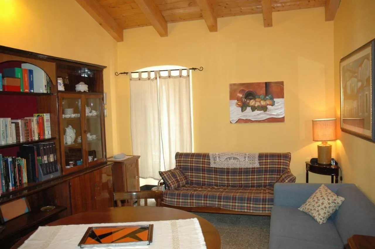 Casa Bella Villa Suni 0*,  Italy